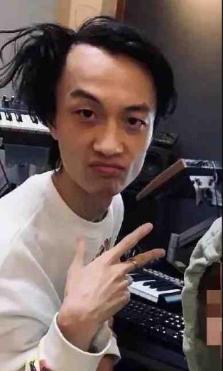 宋宇宁前女友爆料视频大全,揭秘明星感情生活背后真相